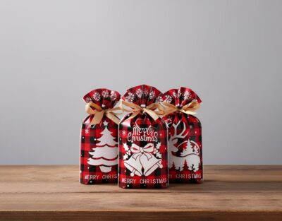 CHRISTMAS NYLON BAG '14.5*16*6' WITH ROPE STRIPPED RED&BLACK