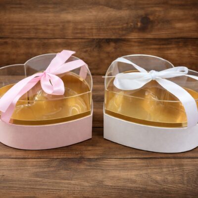 LUXURY GIFT BOX 25*22.5+14 + RIBBON